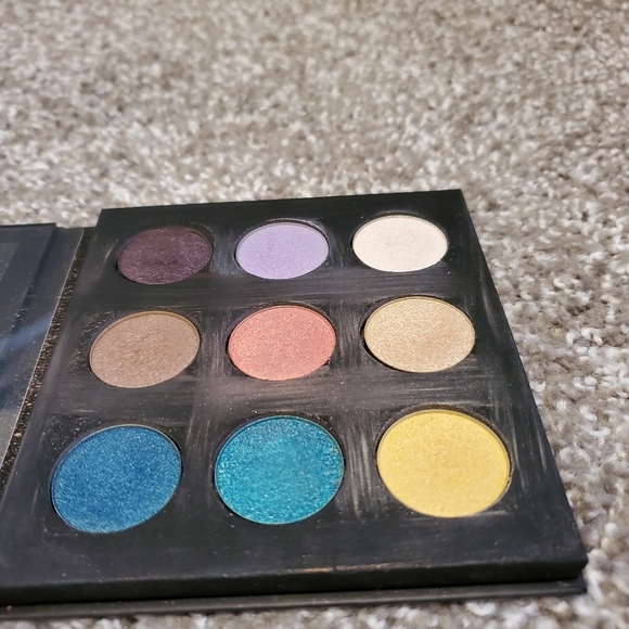 3/$30 ππ¨ EUC makeup forever eyeshadow limited edition palette - Picture 3 of 7